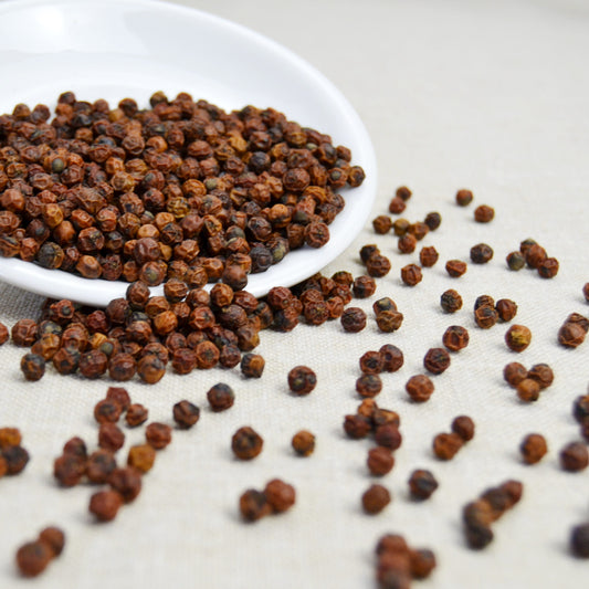 grains de poivre de kampot rouge